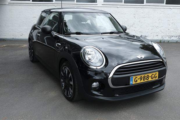 2016 MODEL MINI  1.2 SPORT CHILLI PACK AUTOMATIC